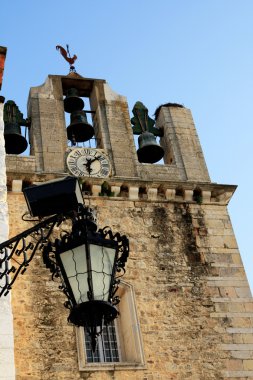 Kilise çanları