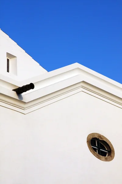 Canon och vita huset — Stockfoto