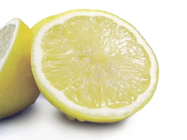 Půl citrony — Stock fotografie