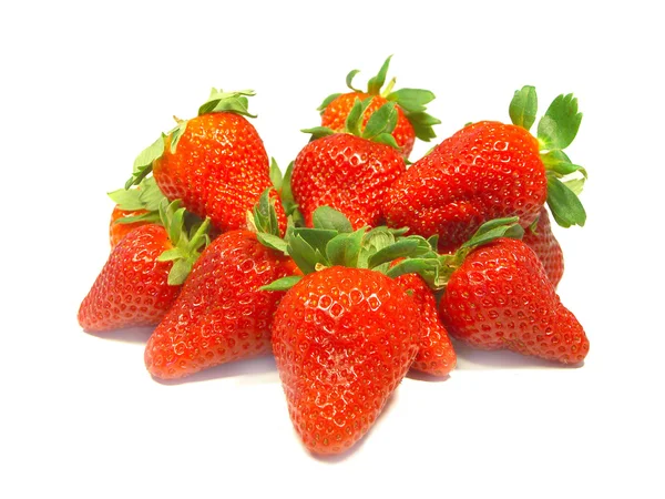 Erdbeeren auf Weiß — Stockfoto