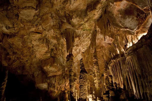Höhlen in der Nähe der Region Batalha — Stockfoto