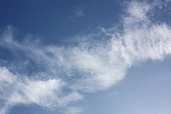 Cielo nublado blanco —  Fotos de Stock