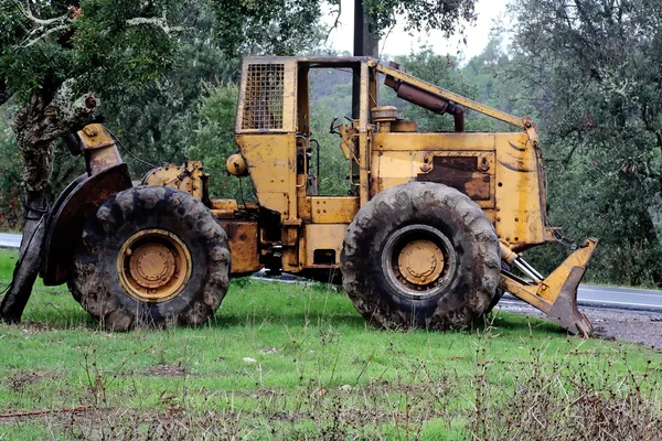 Abaondoned traktor — Stock Fotó