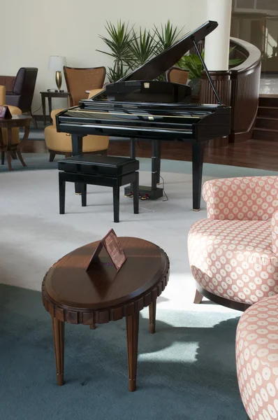 Piano in the lobby bar — Stock Photo, Image
