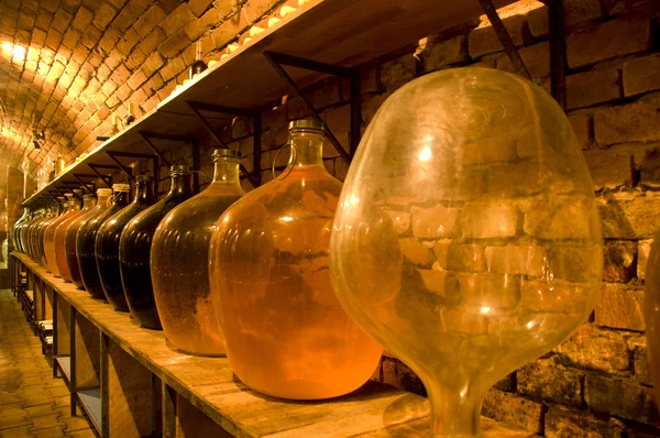 Grandes garrafas de vinho de alta qualidade Imagens De Bancos De Imagens Sem Royalties