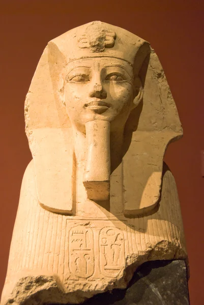 Koning amenophis iii als sphinx — Stockfoto