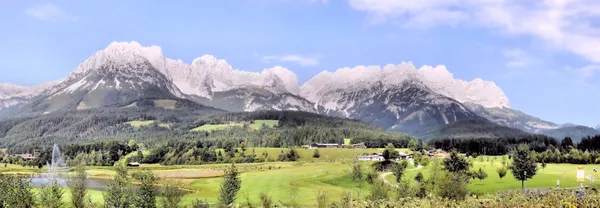 Pasmo górskie wilder Kaiser-Brixental — Zdjęcie stockowe
