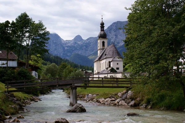 Chiesa in montagna — Foto Stock