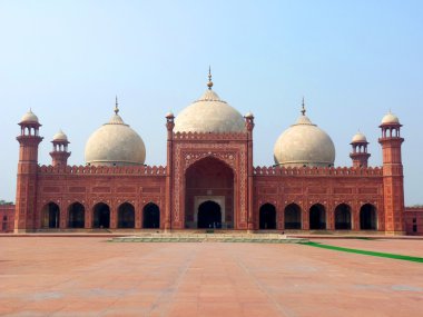 Badshahi Mosque (King's Mosque) clipart