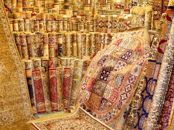 Handgemaakte luxe tapijten — Stockfoto