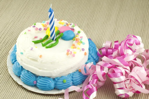 Jeden rok narozeninový dort — Stock fotografie