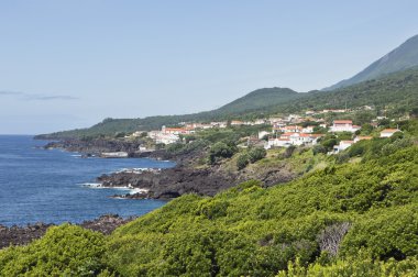 Azores kıyı şeridi