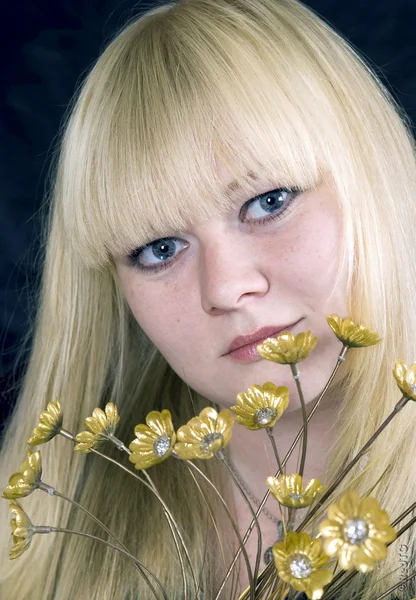 Blonde und goldene Blumen — Stockfoto