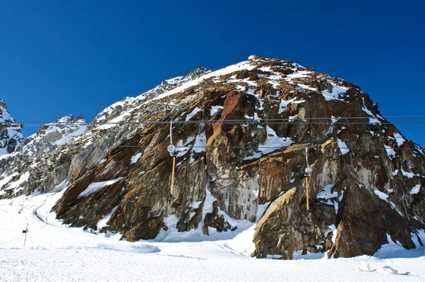 Снежные Альпы — стоковое фото