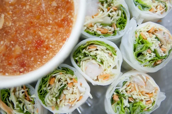 Deliziosi rotoli vietnamiti — Foto Stock